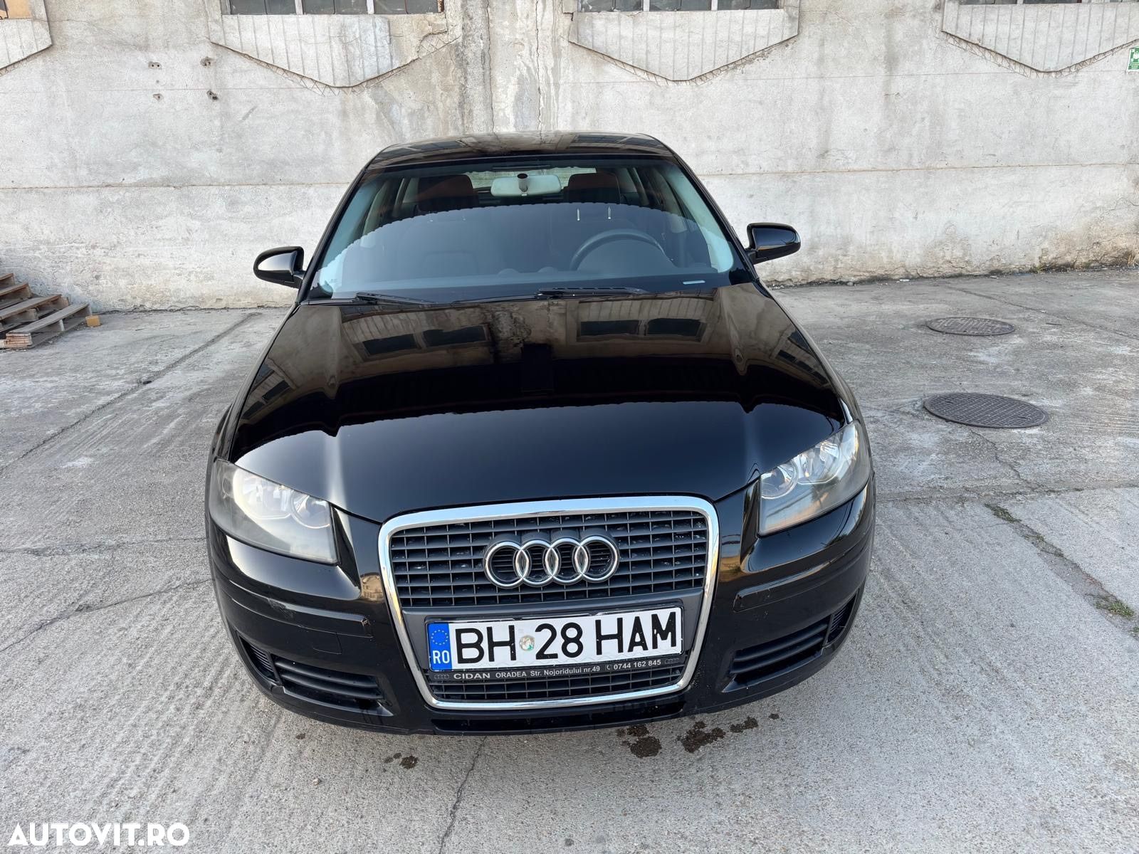 Audi A3 Sportback 1.9 TDI Ambiente - 1