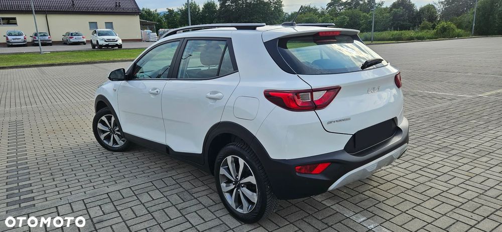 Kia Stonic 1.2 Spirit - 4
