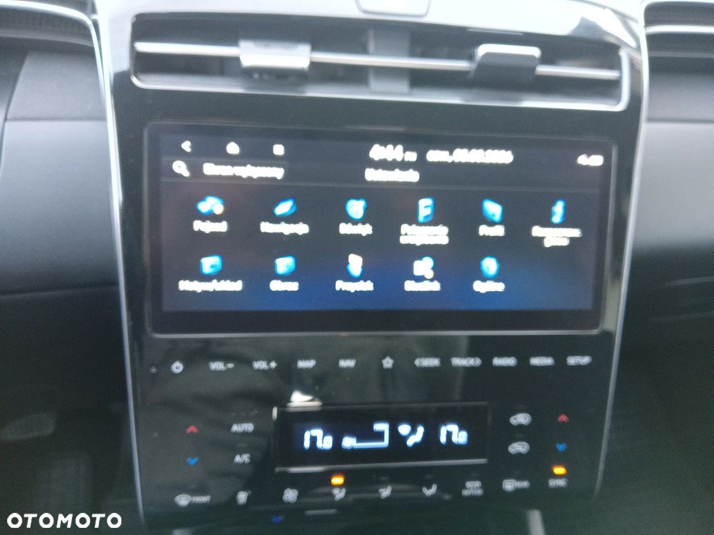 Hyundai Tucson 1.6 T-GDi 48V-Hybrid 4WD DCT Blackline - 13