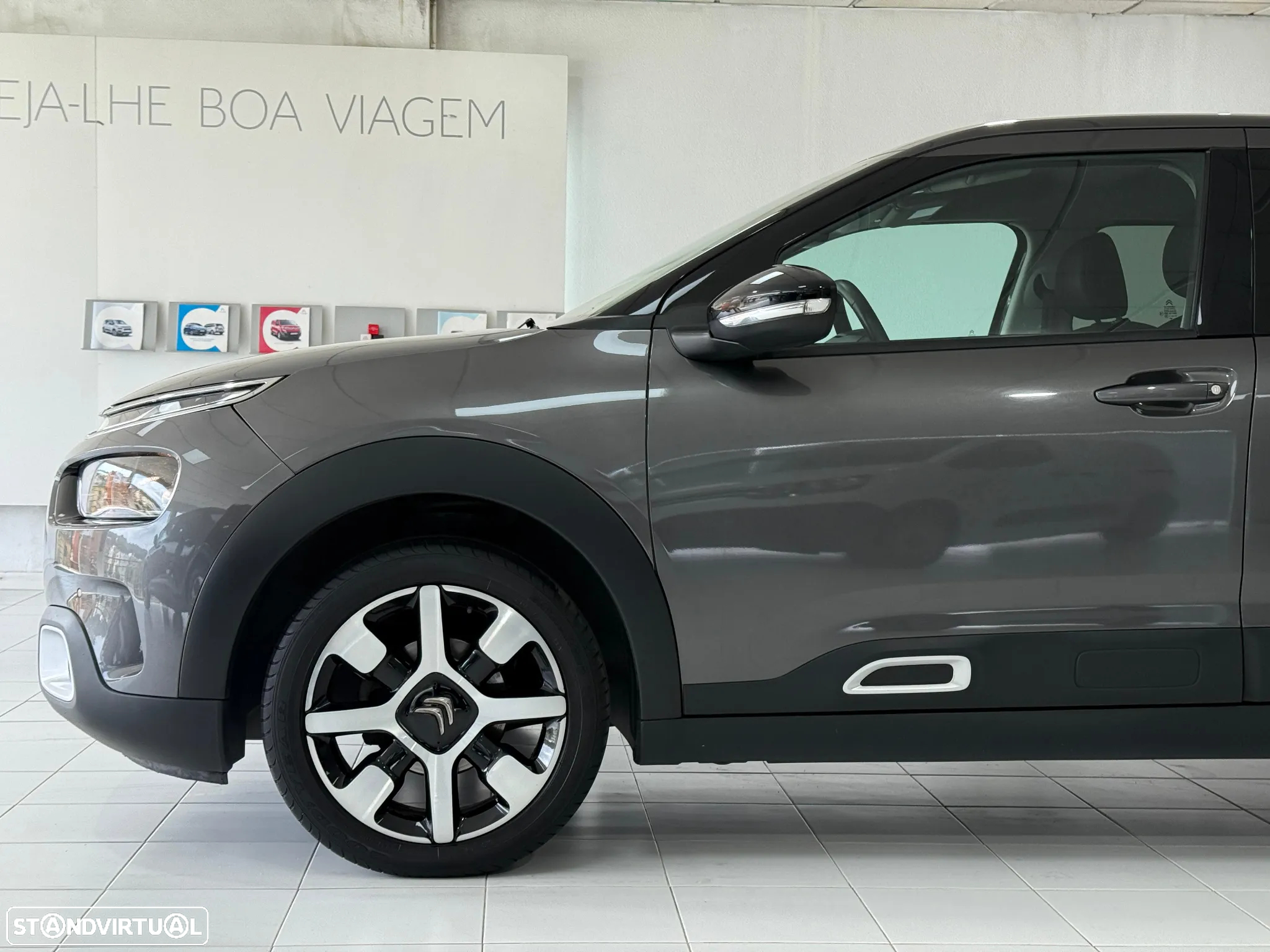 Citroën C4 Cactus 1.2 PureTech Shine - 48