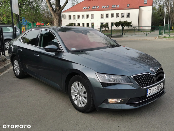 Skoda Superb 1.8 TSI L&K DSG