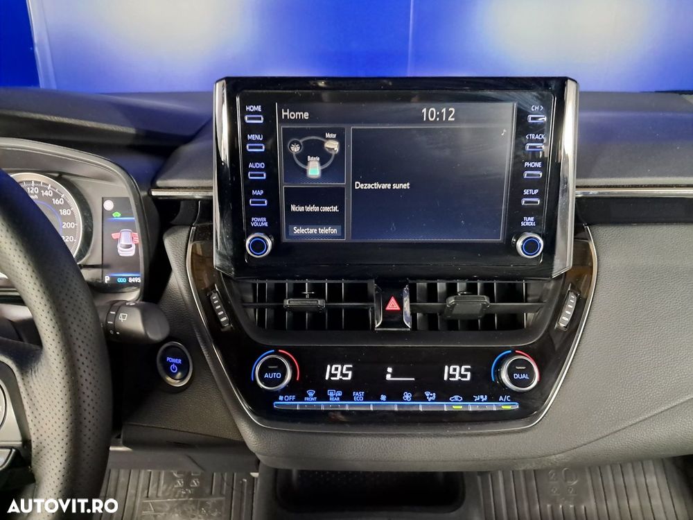 Toyota Corolla - 15