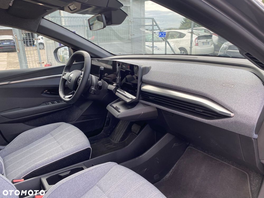 Renault Megane E-Tech 220 Comfort Range Techno - 5