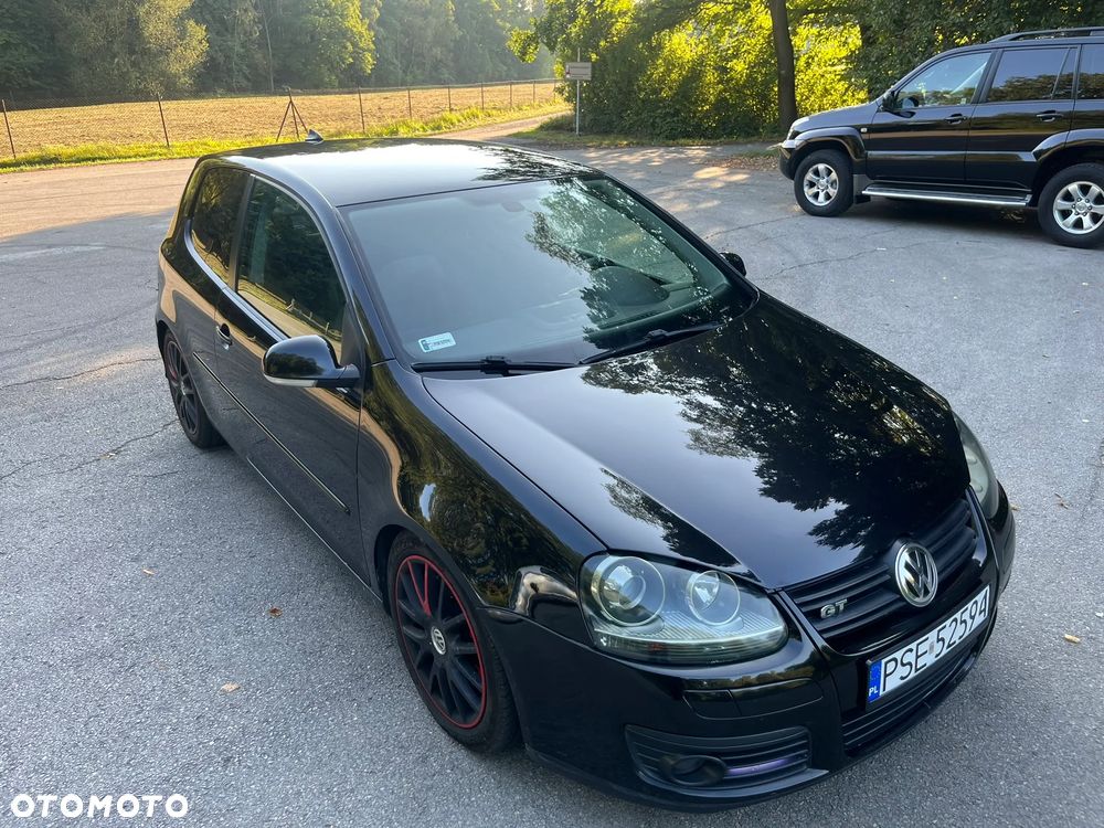 Volkswagen Golf V 2.0 TDI DPF GT Sport - 1