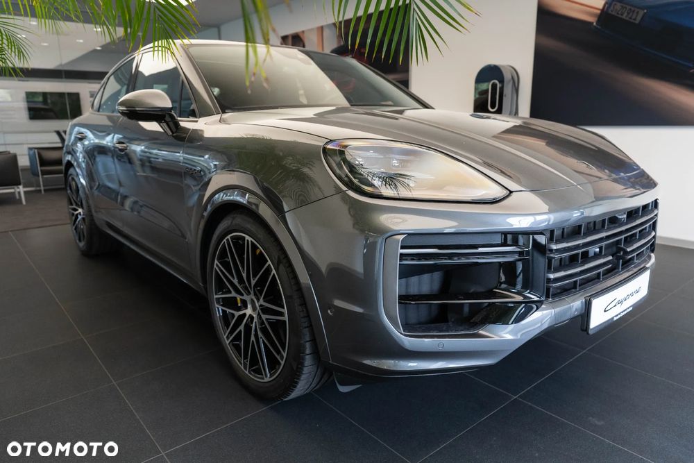 Porsche Cayenne - 6