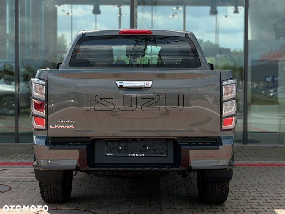 Isuzu D-Max - 4