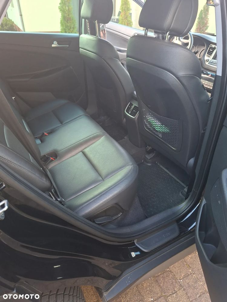 Hyundai Tucson - 16