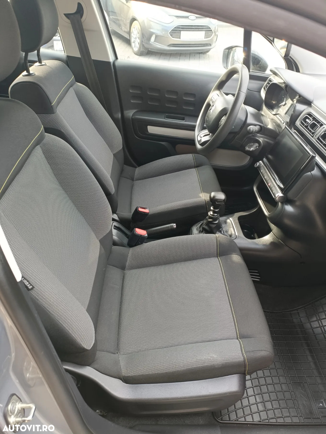 Citroën C3 1.5 BlueHDi S&S BVM6 Shine - 22