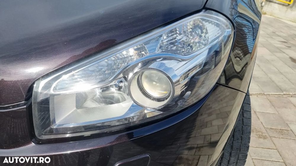 Nissan Qashqai 2.0 dCi DPF tekna - 6