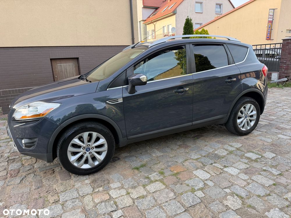 Ford Kuga 2.0 TDCi 2x4 Titanium - 2
