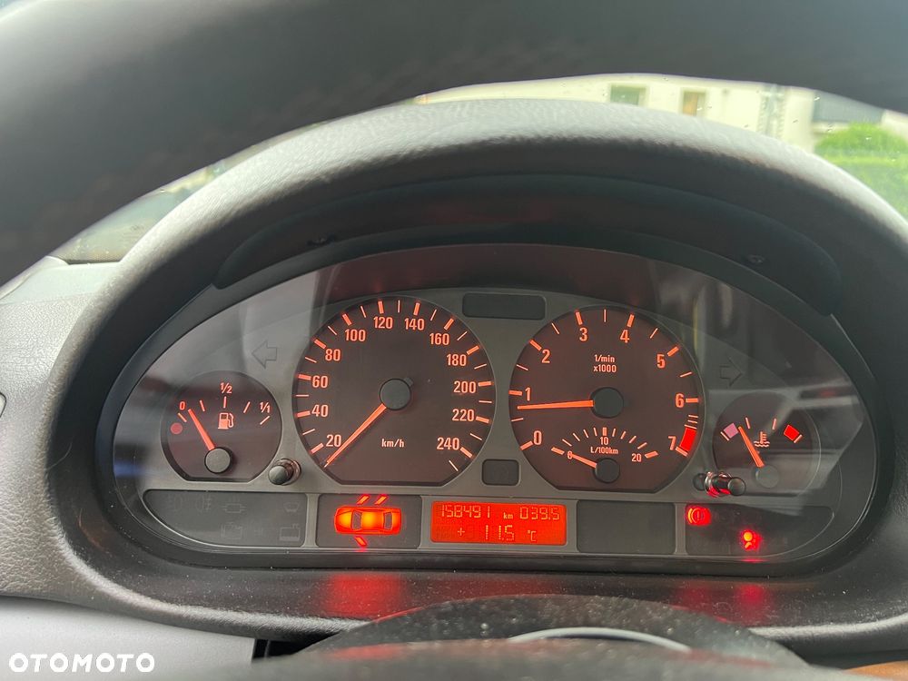 BMW Seria 3 318i Edition Lifestyle - 13
