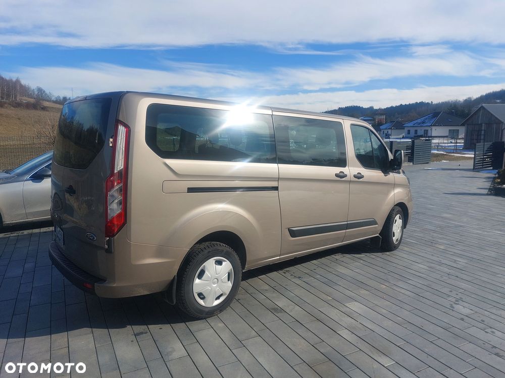 Ford Tourneo Custom 2022 photo 4