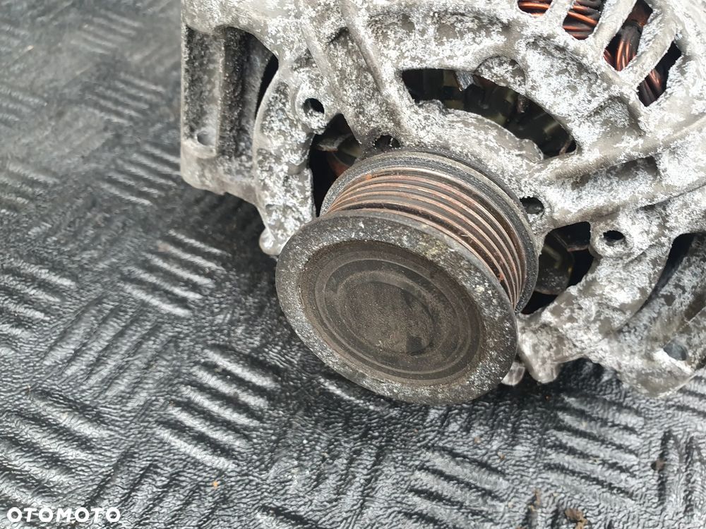ALTERNATOR AUDI A4 B6 B7 A6 C5 1.8T 2.0 FSI 06B903016P   120A - 2