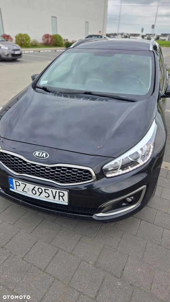 Kia Ceed 1.6 CRDi Smart Plus - 16