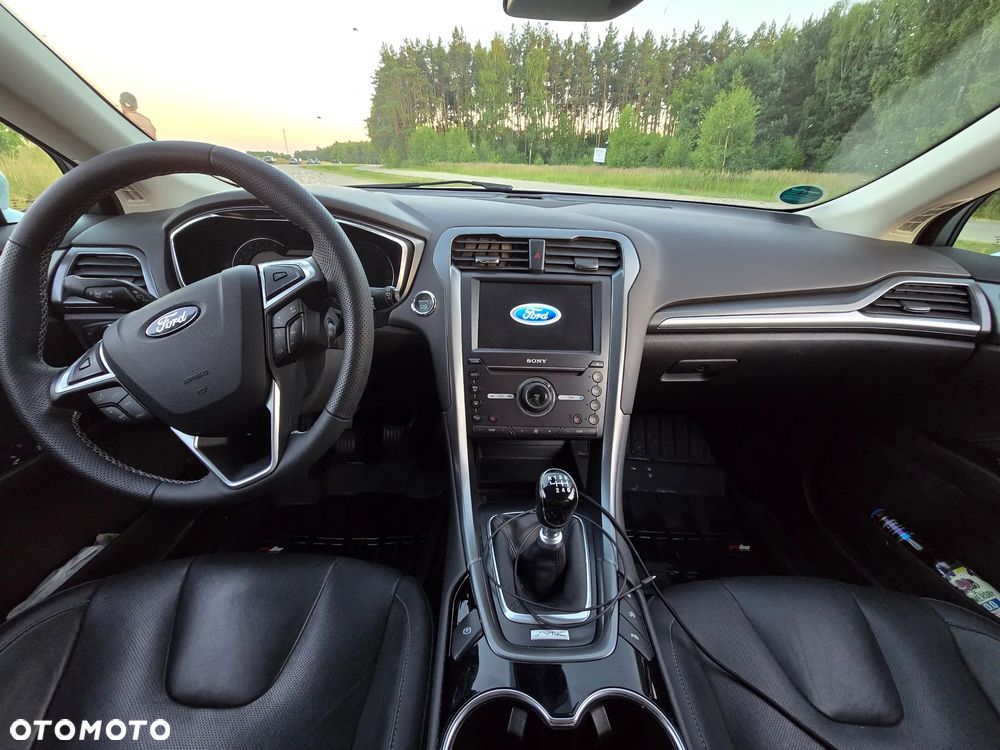 Ford Mondeo - 10