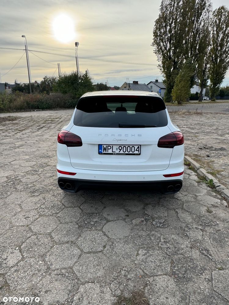 Porsche Cayenne Diesel Platinum Edition - 9