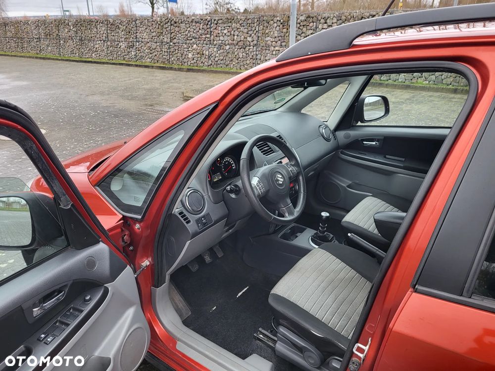 Suzuki SX4 2.0 DDiS 4x2 Comfort - 7