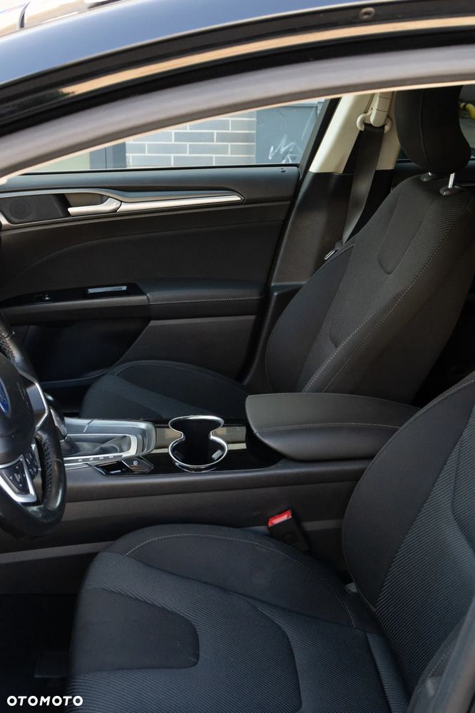 Ford Mondeo - 7