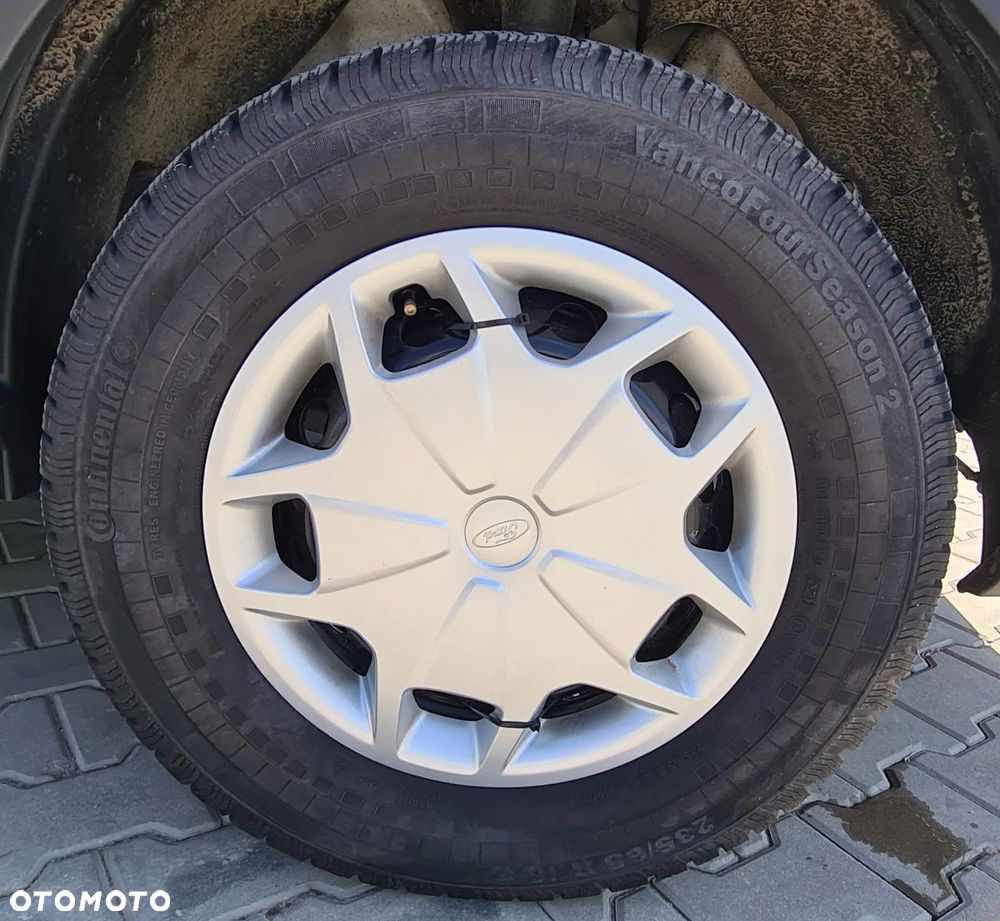 Ford TRANSIT JUMBO BRYGADÓWKA 7 OSÓB KAMERA CZUJNIKI PRZÓD/TYŁ TEMPOMAT NR.28 - 34