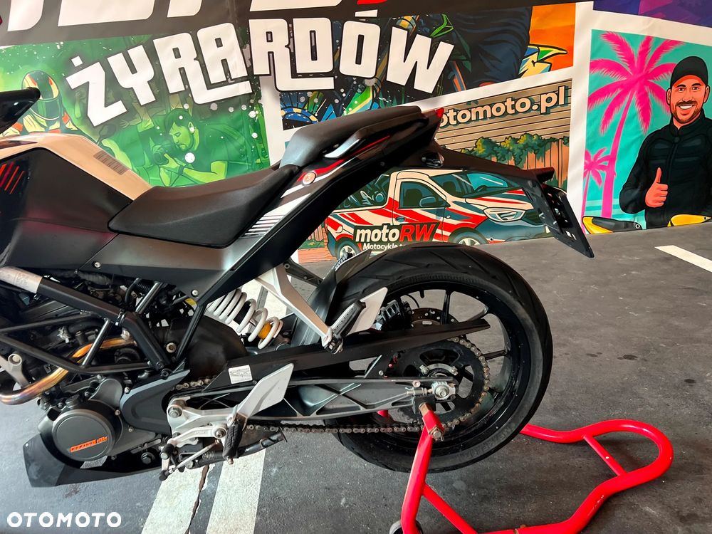 KTM Duke - 13
