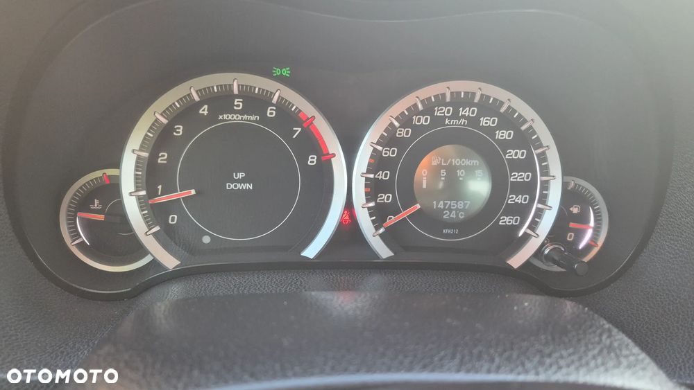 Honda Accord 2.0 Comfort - 9