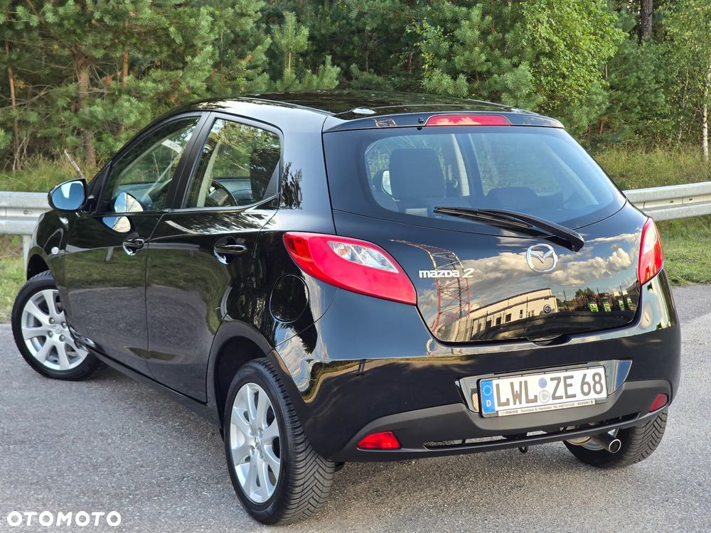 Mazda 2 1.5 Exclusive + - 31