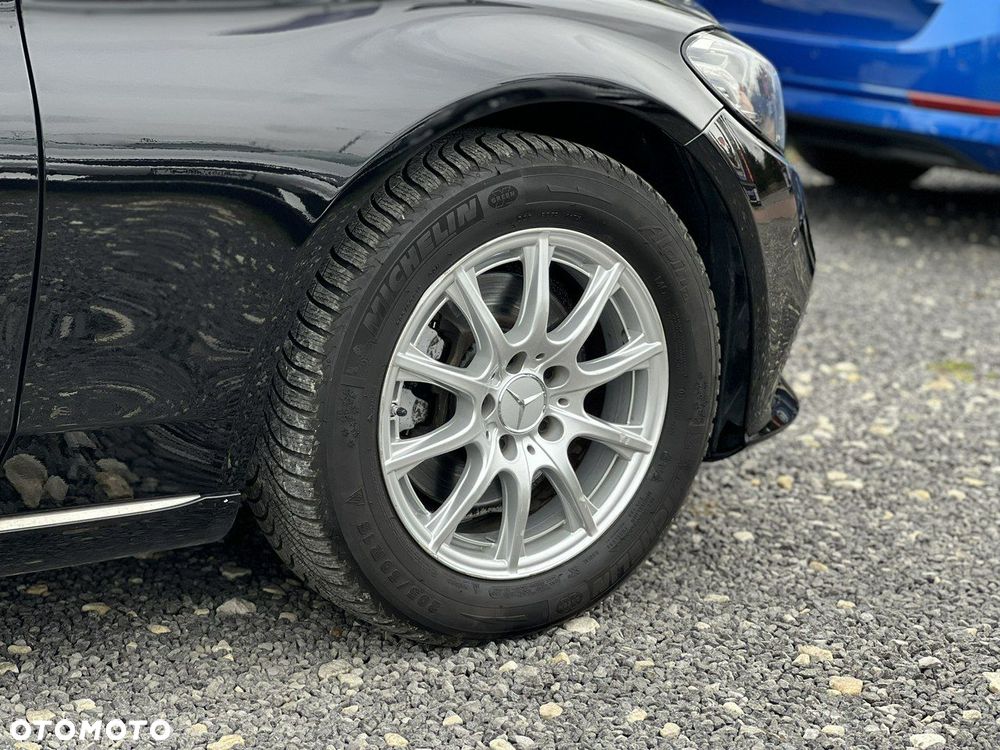 Mercedes-Benz Klasa C 220 d 9G-TRONIC - 11
