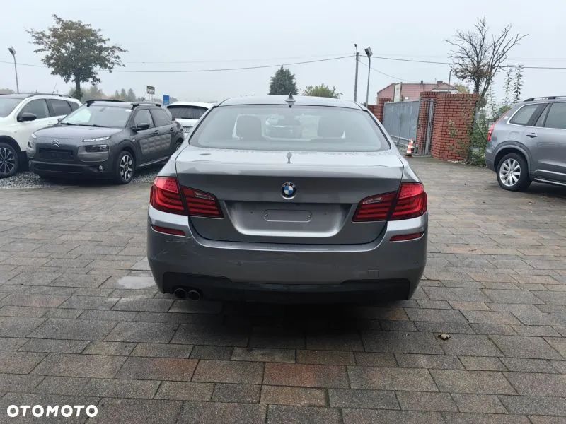 BMW Seria 5 525d xDrive Sport-Aut Luxury Line - 6