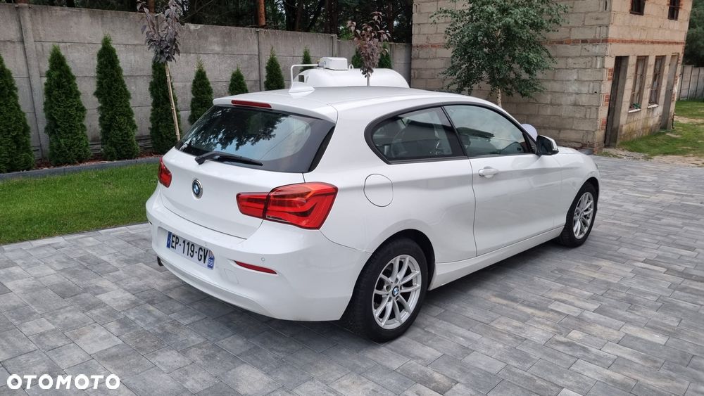 BMW Seria 1 114d Sport Line - 4