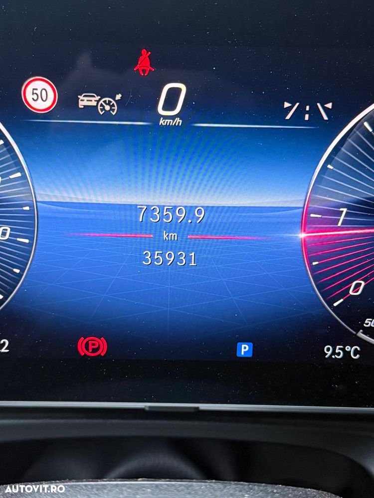 MERCEDES-BENZ V-Class 2024 — imagine 11