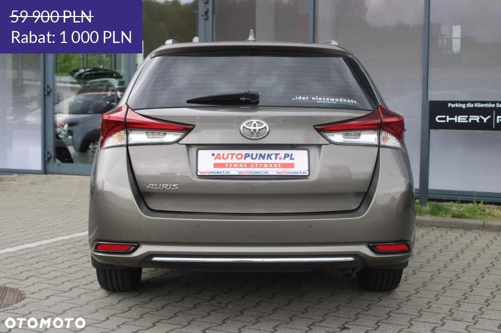Toyota Auris - 7