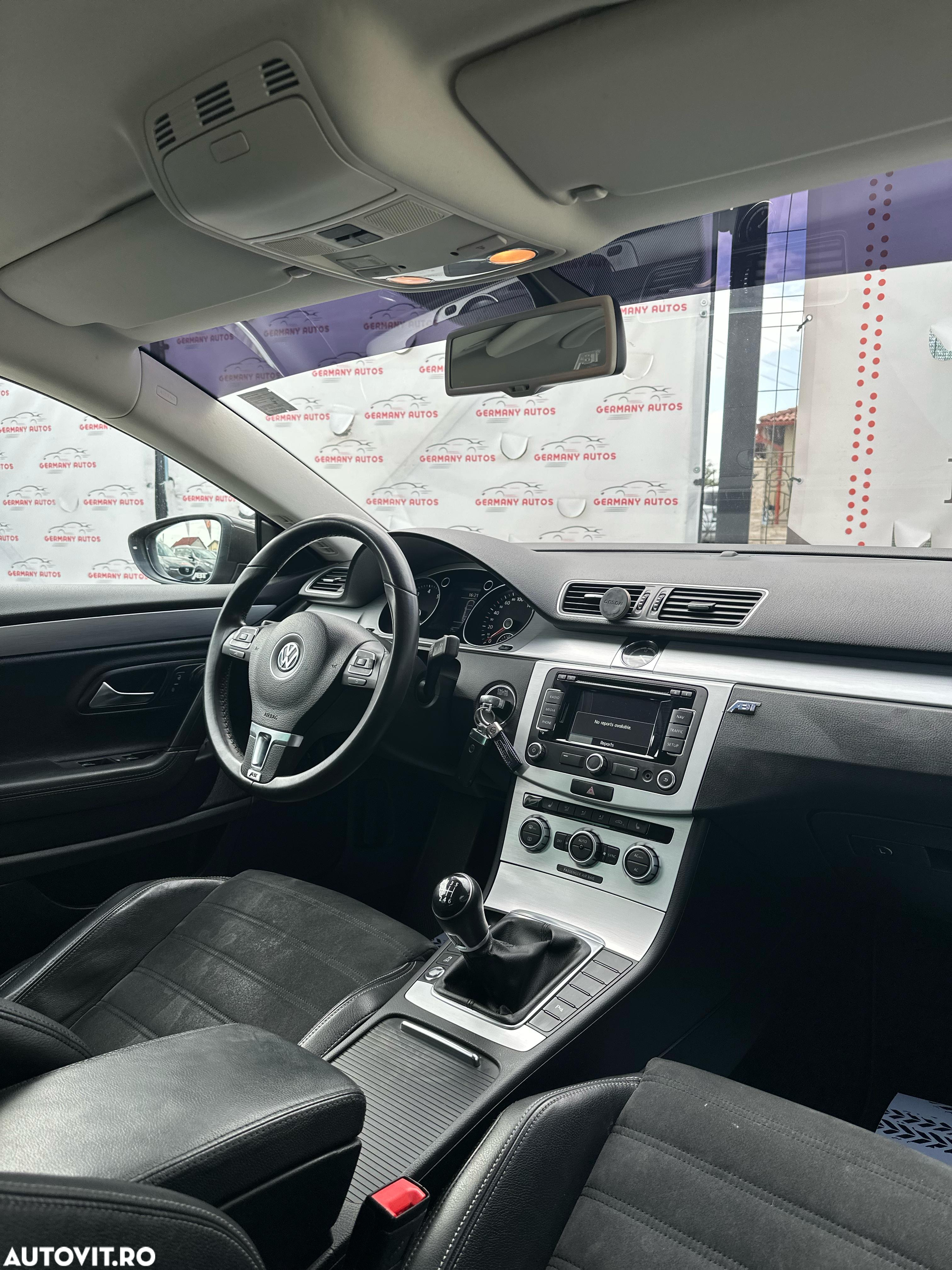 Volkswagen Passat CC - 9