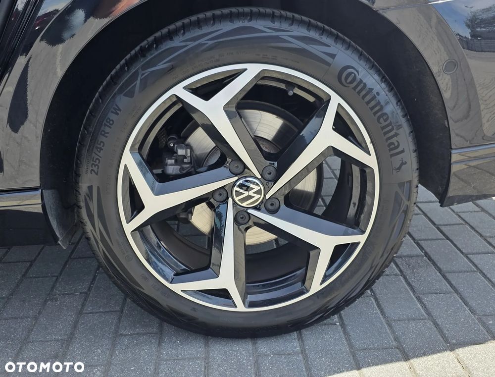 Volkswagen Passat 2.0 TSI Business DSG - 8