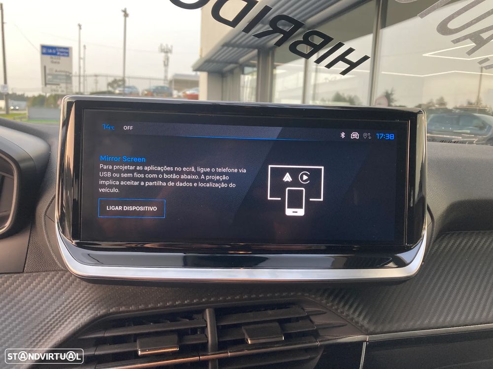 Peugeot 208 1.2 Hybrid Allure e-DCS6 - 24