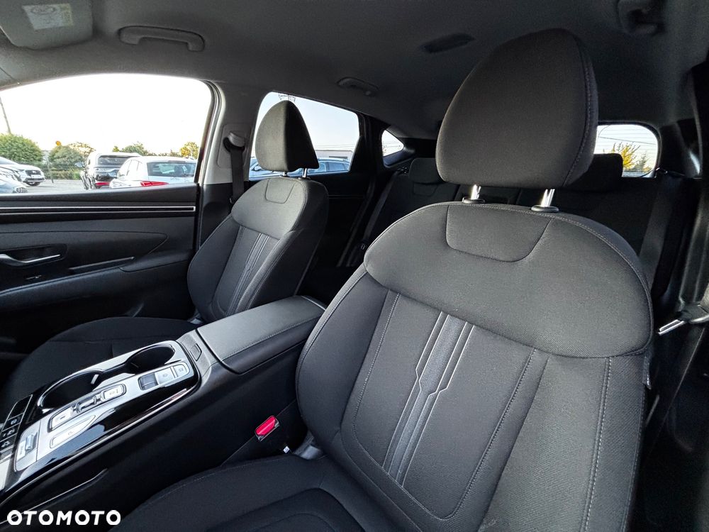 Hyundai Tucson 1.6 T-GDi HEV Smart 2WD - 26