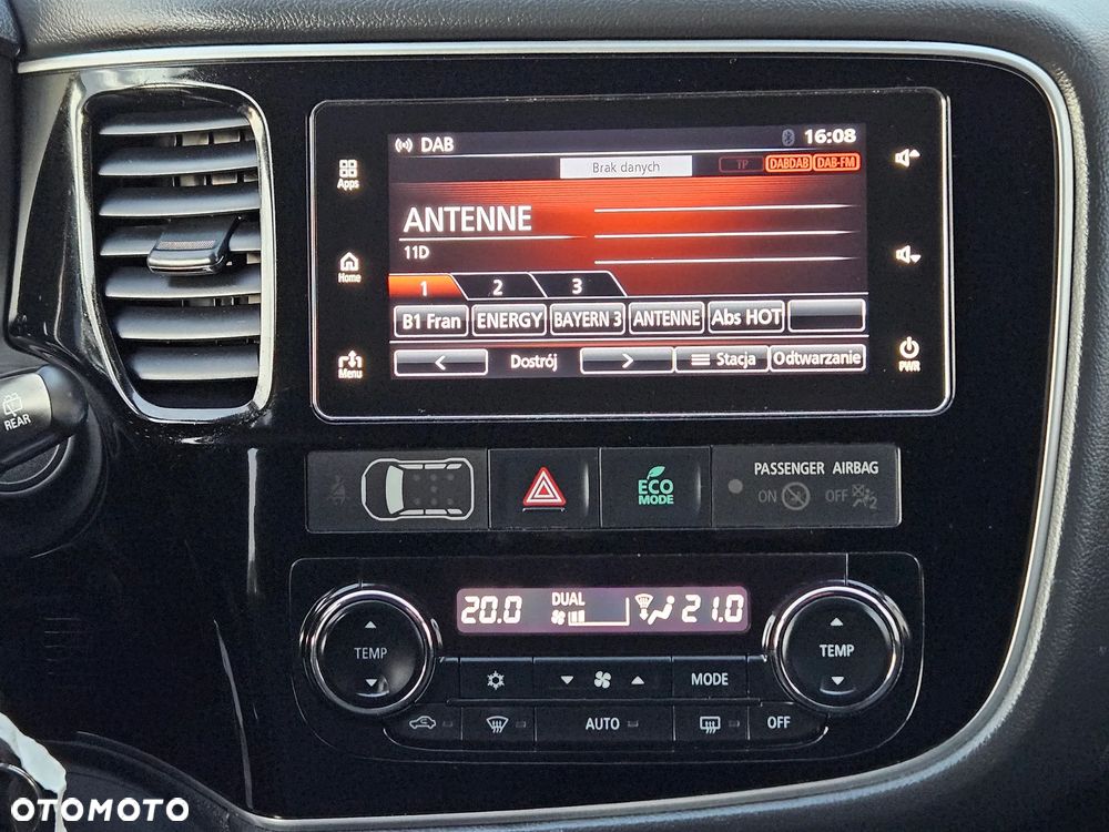 Mitsubishi Outlander 2.0 City Style 2WD - 30