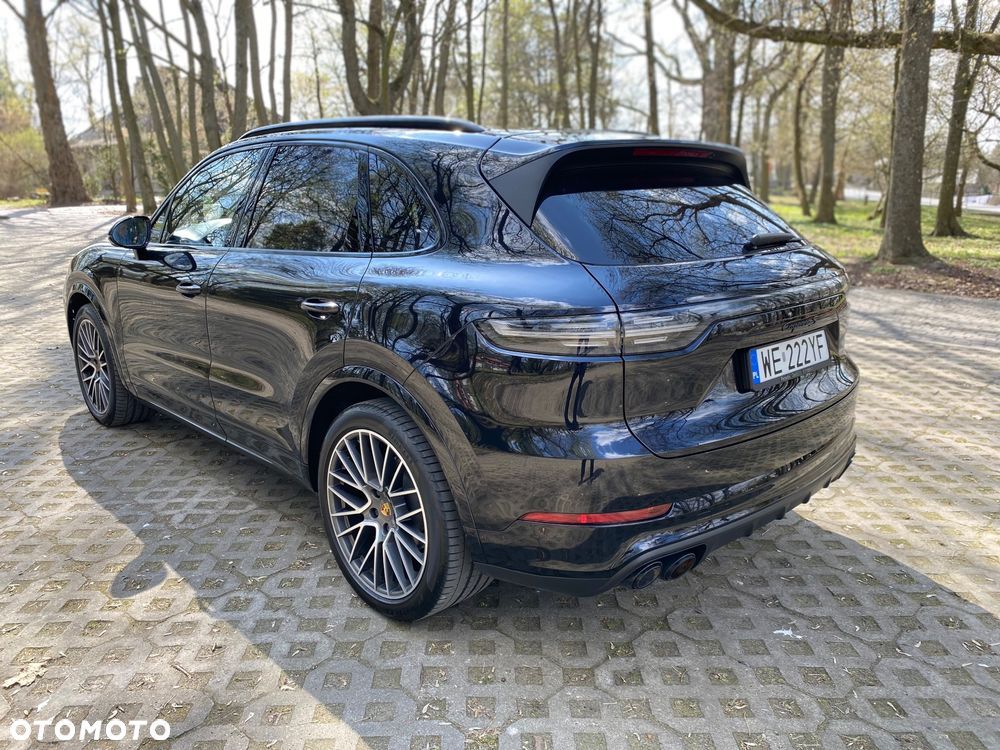 Porsche Cayenne S - 2