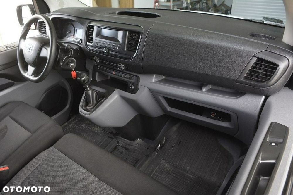 Toyota Proace Verso 2.0 D4-D Long Combi - 18