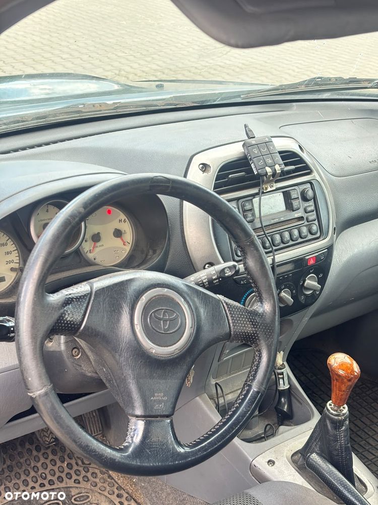 Toyota RAV4 2.0 D-4D 4x4 - 7