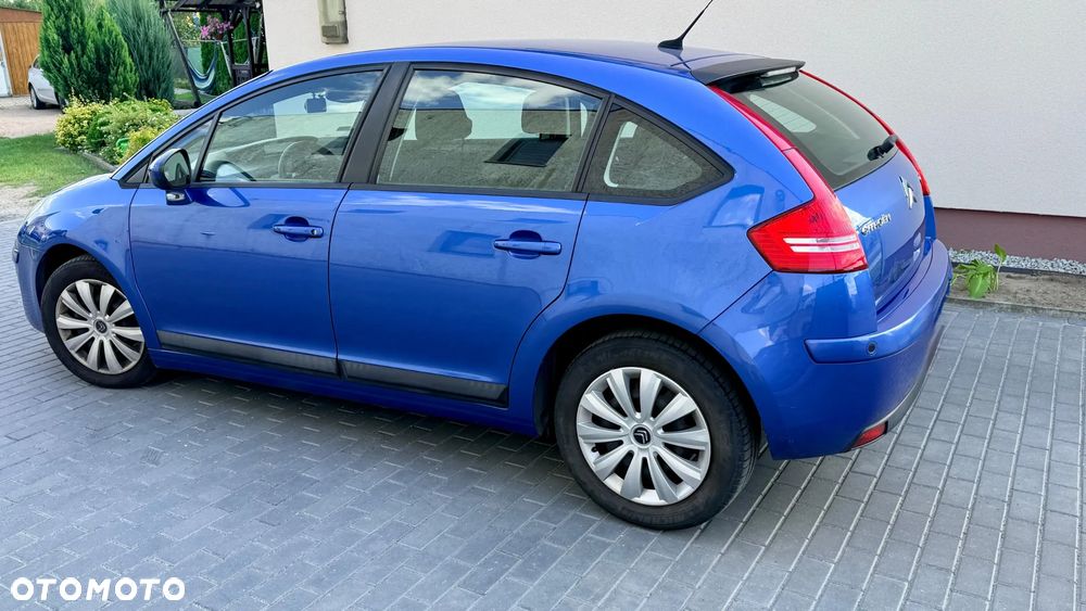 Citroën C4 1.4 16V X - 4
