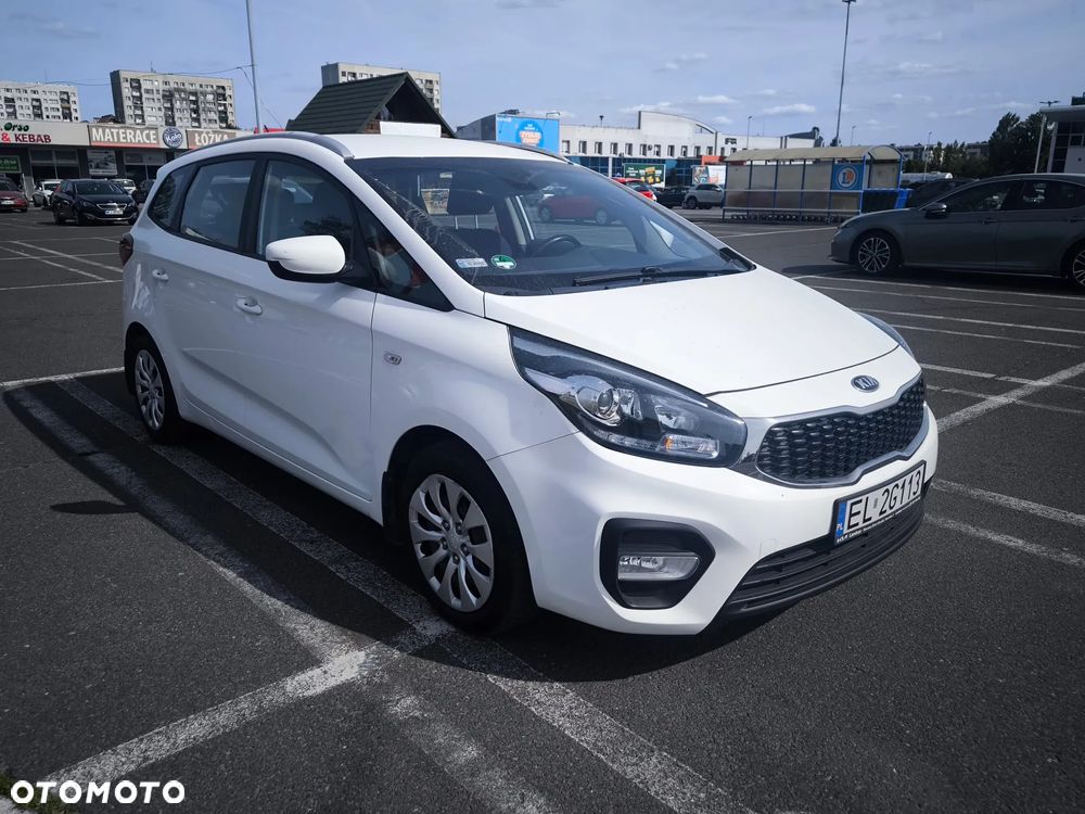 Kia Carens 1.6 GDI M - 1