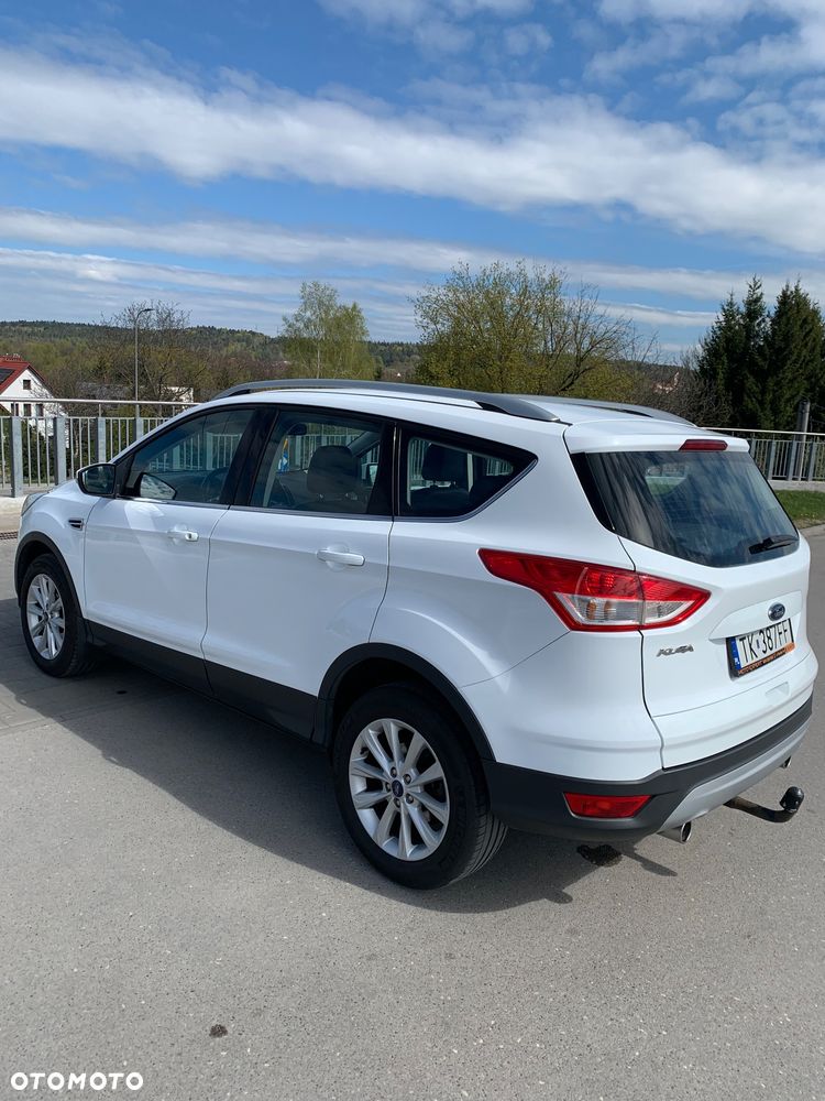 Ford Kuga 2.0 TDCi 2x4 Titanium - 11
