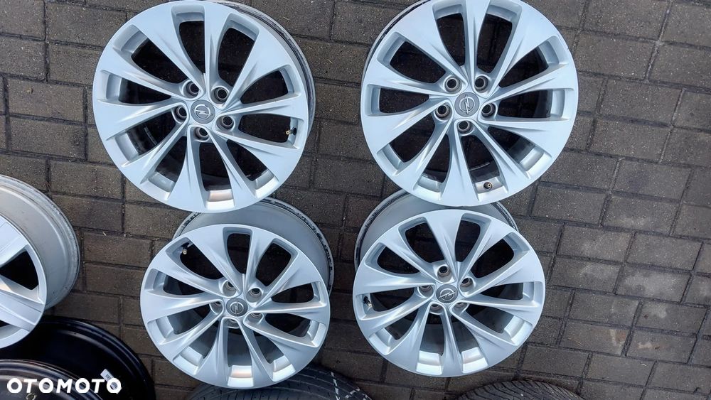 Komplet felg aluminiowych OPEL ASTRA V K CHEVROLET CRUZE 5x105 7,5x17 ET44 13409656 czujniki tmps - 1