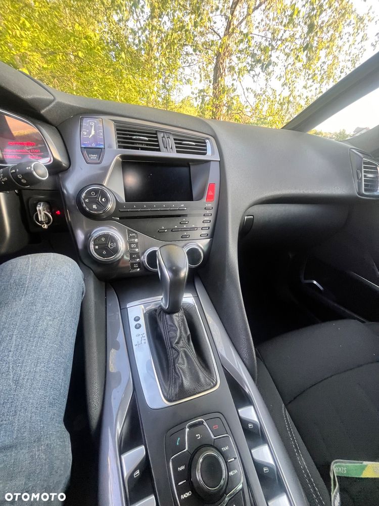 Citroën DS5 THP 155 Chic - 7