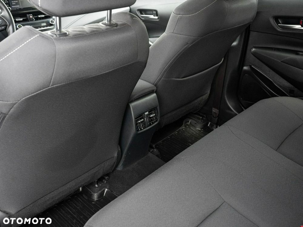 Toyota Corolla - 23