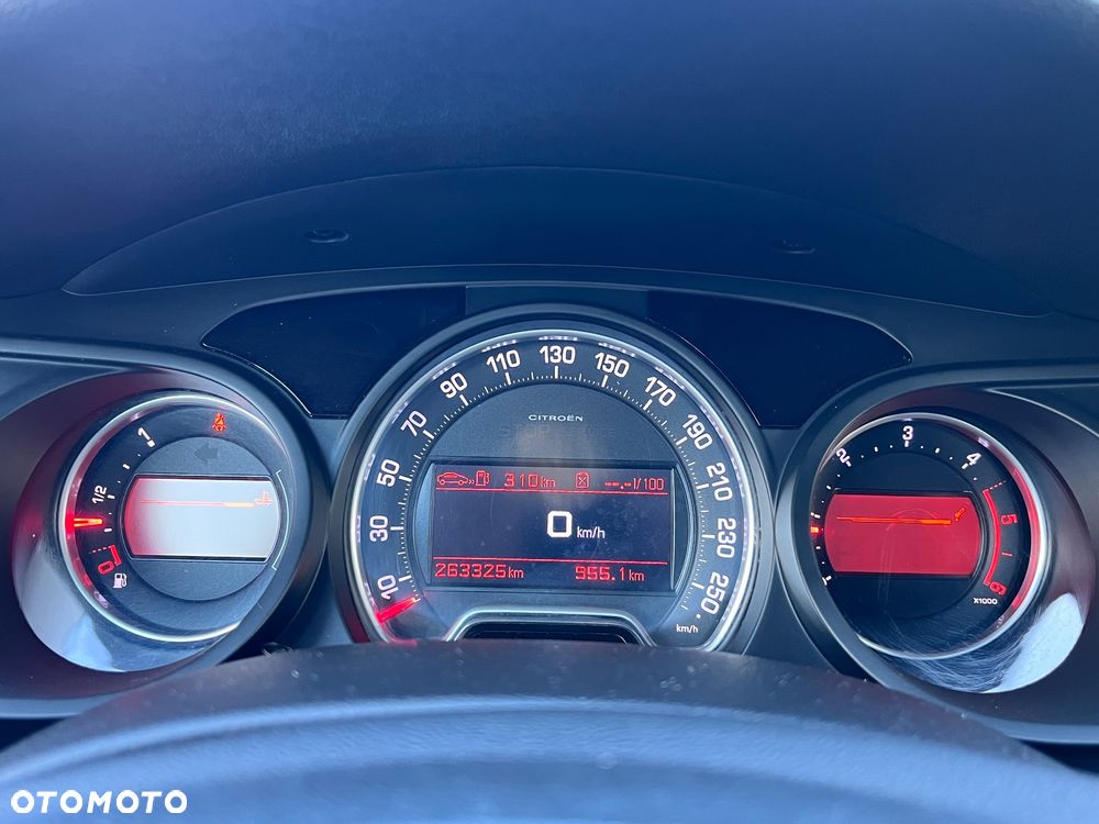 Citroën C5 2.0 HDi Confort Equilibre Navi - 34