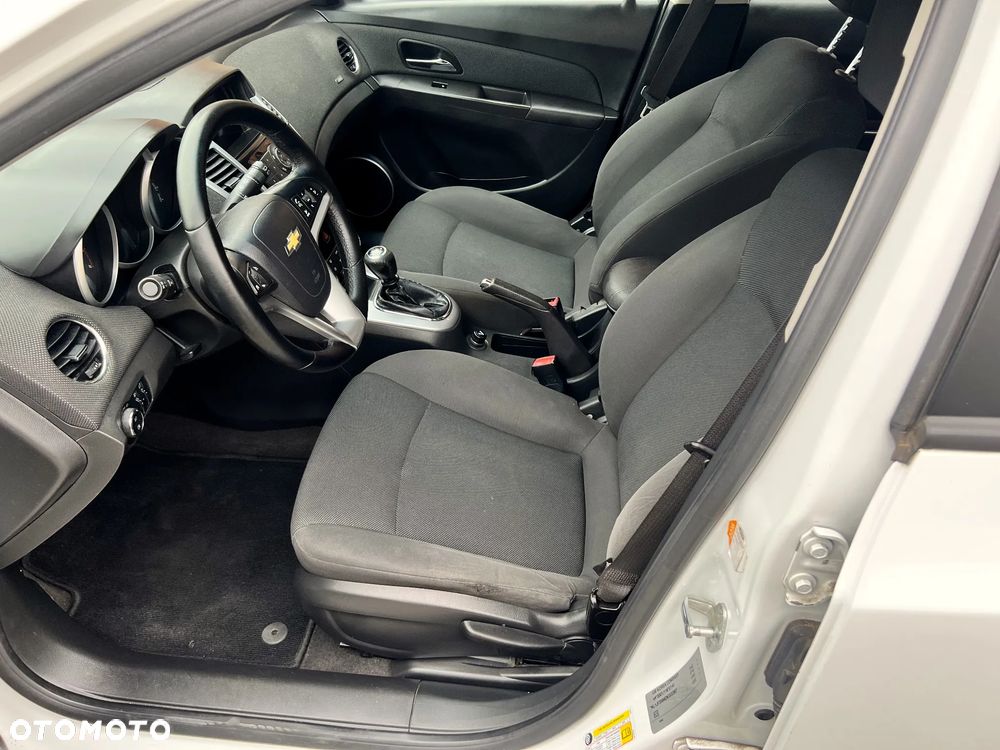 Chevrolet Cruze 1.4T LTZ - 16