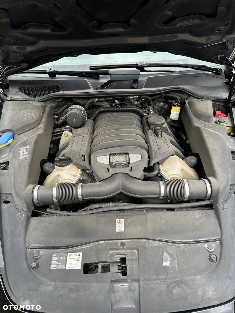 Porsche Cayenne GTS - 11