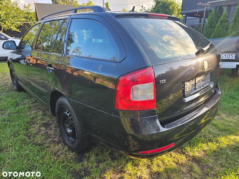Skoda Octavia 1.6 TDI Active - 5