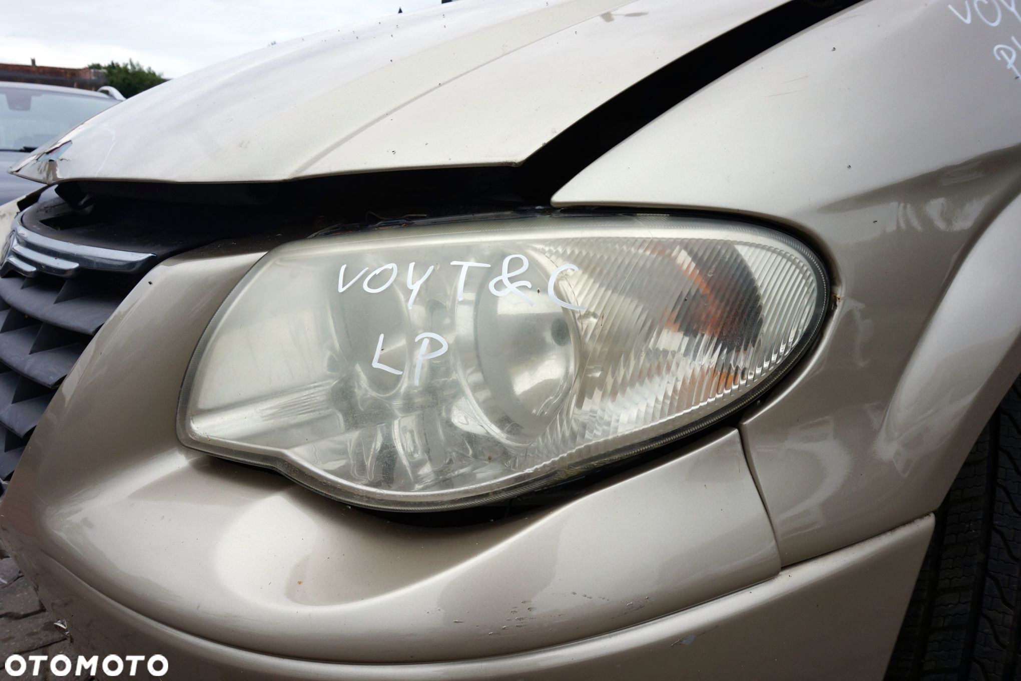 LAMPA PRZEDNIA LEWA GRAND VOYAGER IV RG RS LIFT  CHRYSLER 2005-2008 - 1